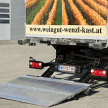 Titan AHT Tailgate Loaders